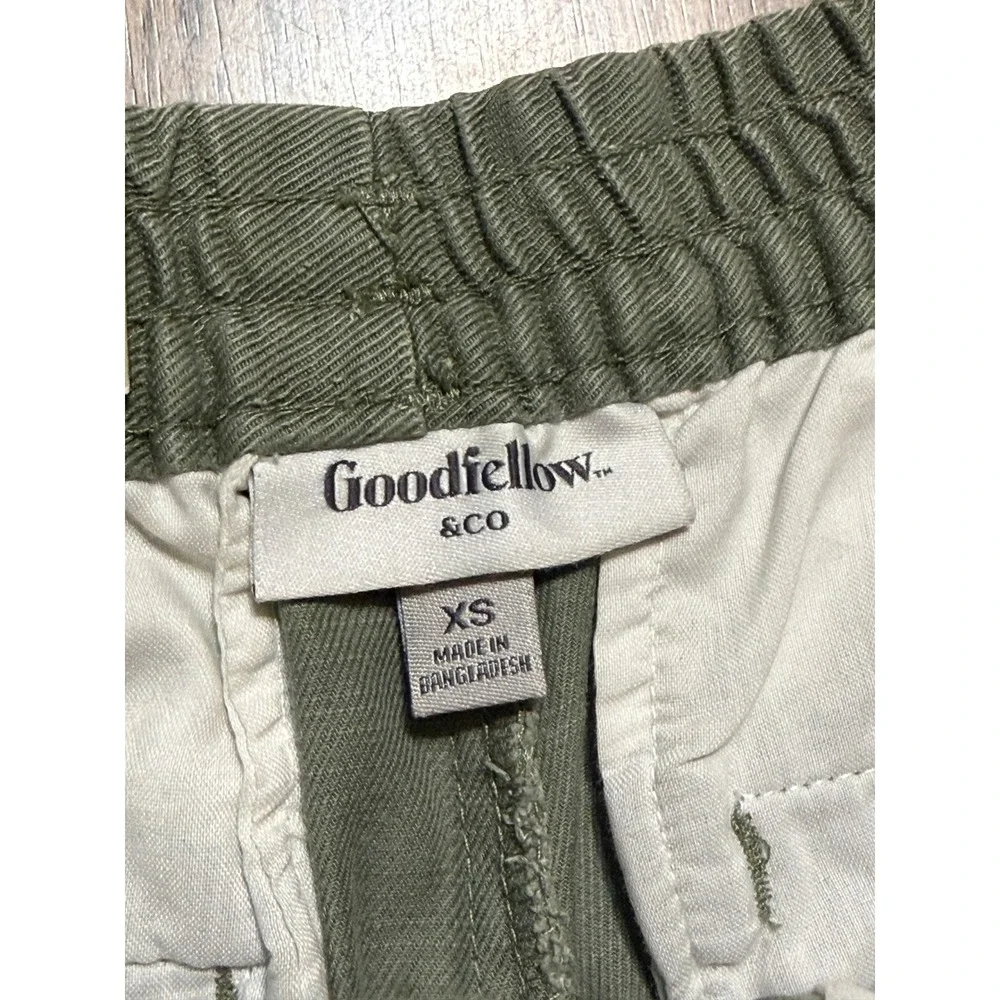 Goodfellow & Co Shorts Mens Size Extra Small Green Shorts Pull-On Drawstring
